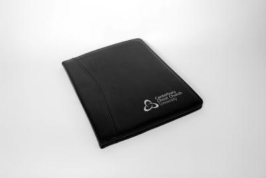 Picture of University Presentation Case (Without Zip)